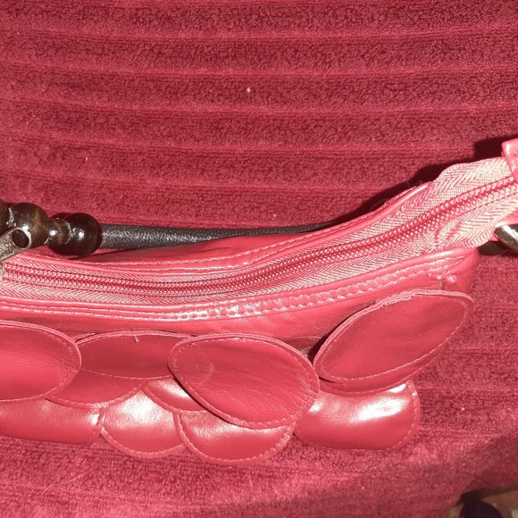 Red Purse, wood beaded handle, small - Picture 7 of 10